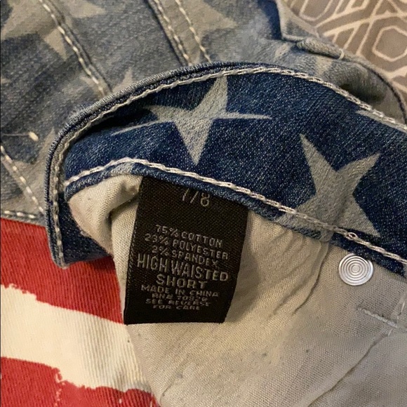 Rue 21 shorts - Picture 2 of 4